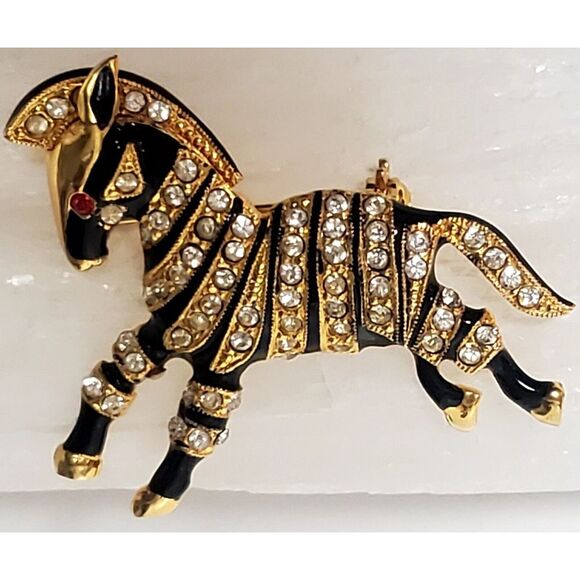 VTG Brooch Zebra Prancing Rhinestones Black Enamel/ Gold/Ruby Eye Stamped 11089 - Picture 5 of 12